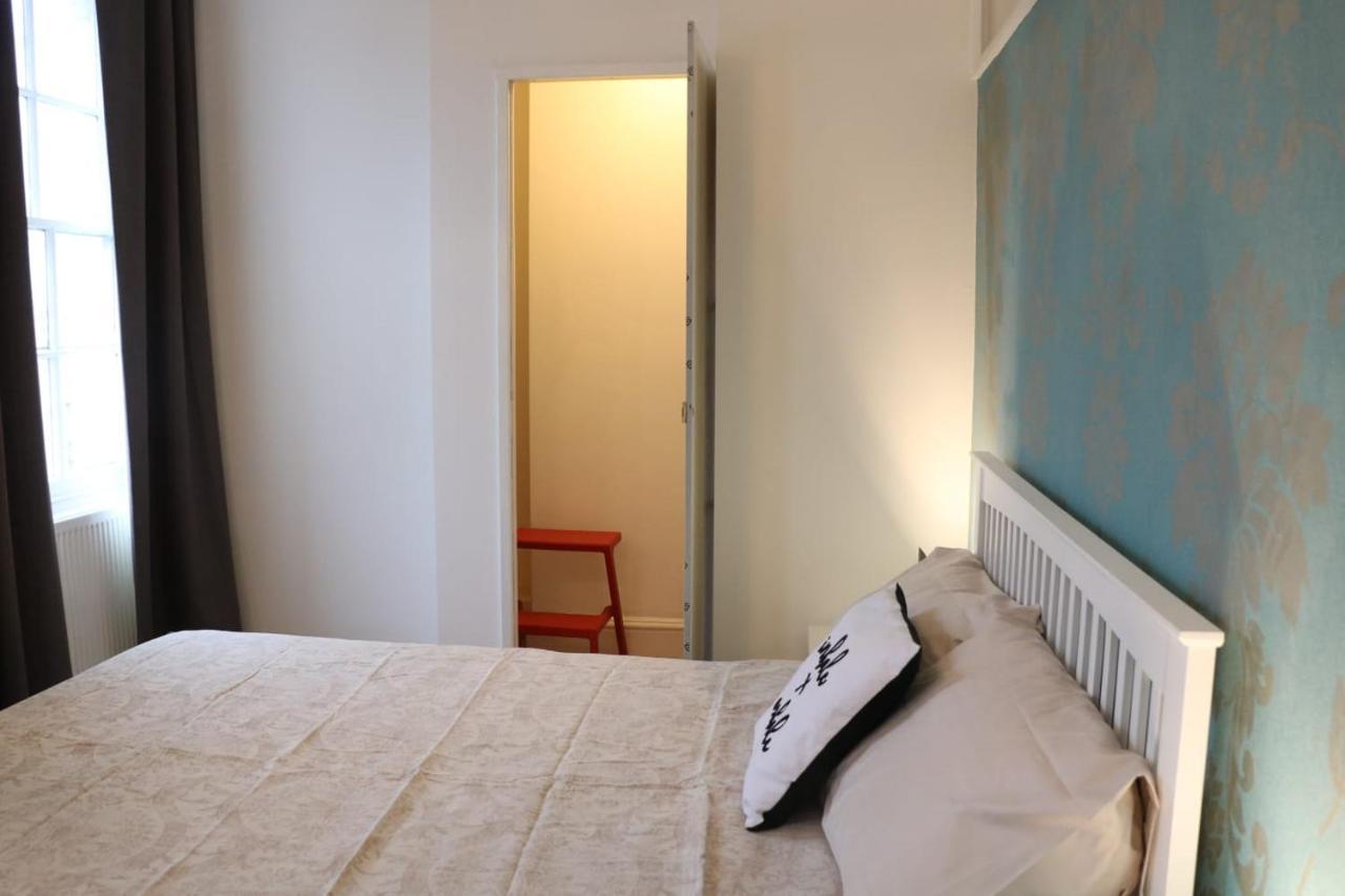 Victoria Style Flat Near Victoria Station Daire Londra Dış mekan fotoğraf