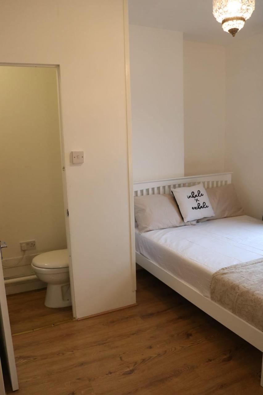 Victoria Style Flat Near Victoria Station Daire Londra Dış mekan fotoğraf